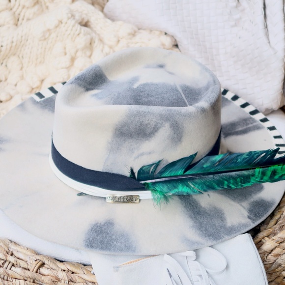 ALBA WOOL HAT - Picture 7 of 13